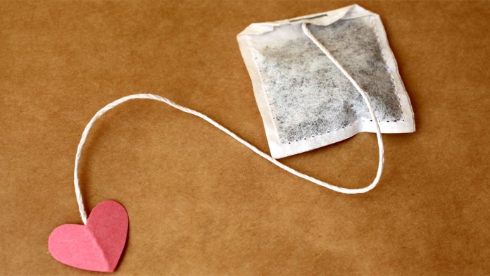 20 Clever ways to use tea bags